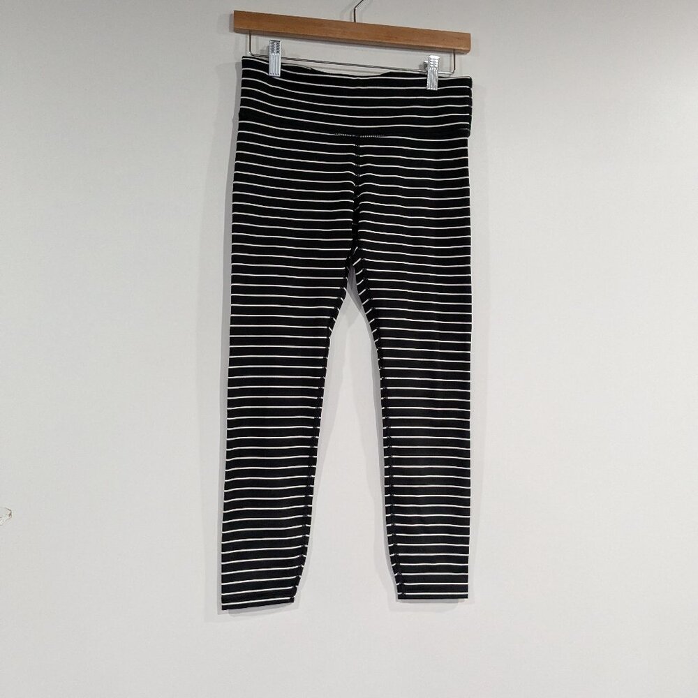 GapFit Striped Cropped Tights Leggings Black White Size Small